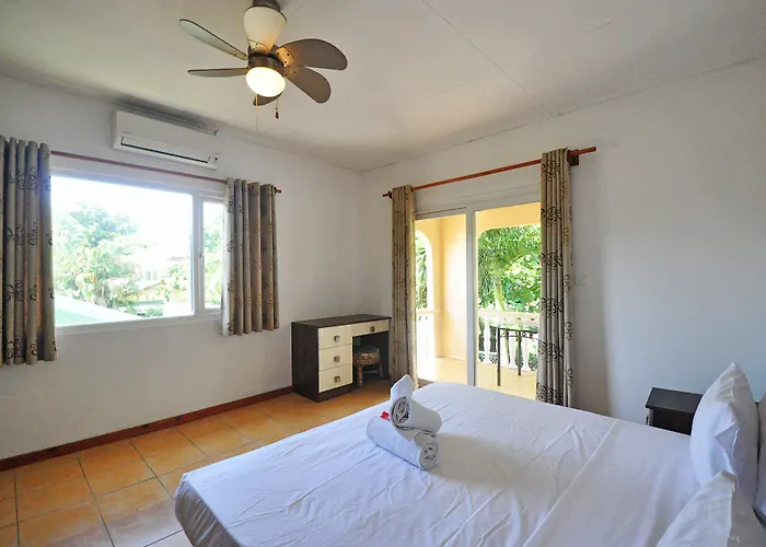 Apartamento Gt Self Catering Beau Vallon (Mahe)