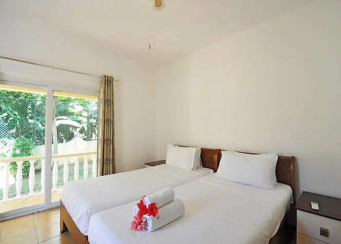 Gt Self Catering Beau Vallon (Mahe)